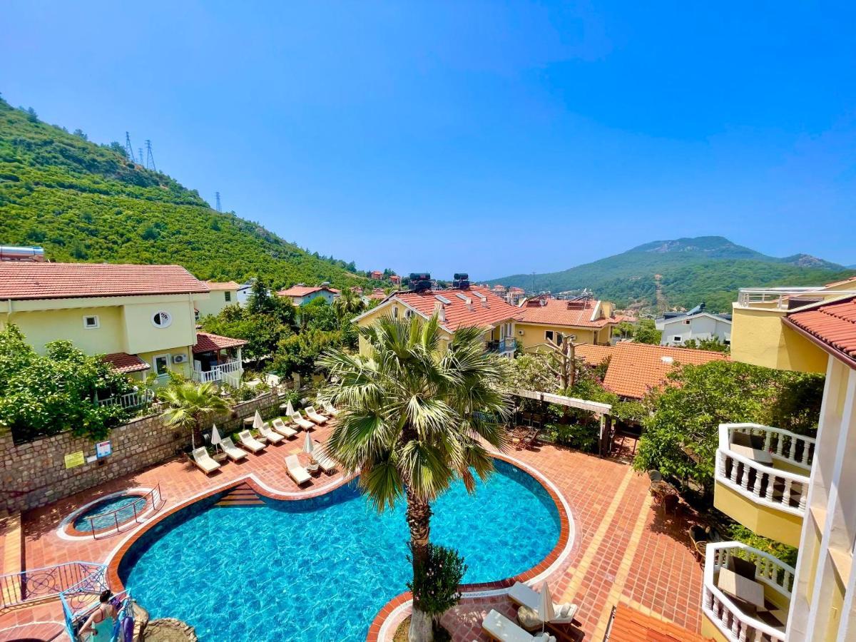 Mountain Valley Apartments, Hotel&Villas Ölüdeniz Esterno foto