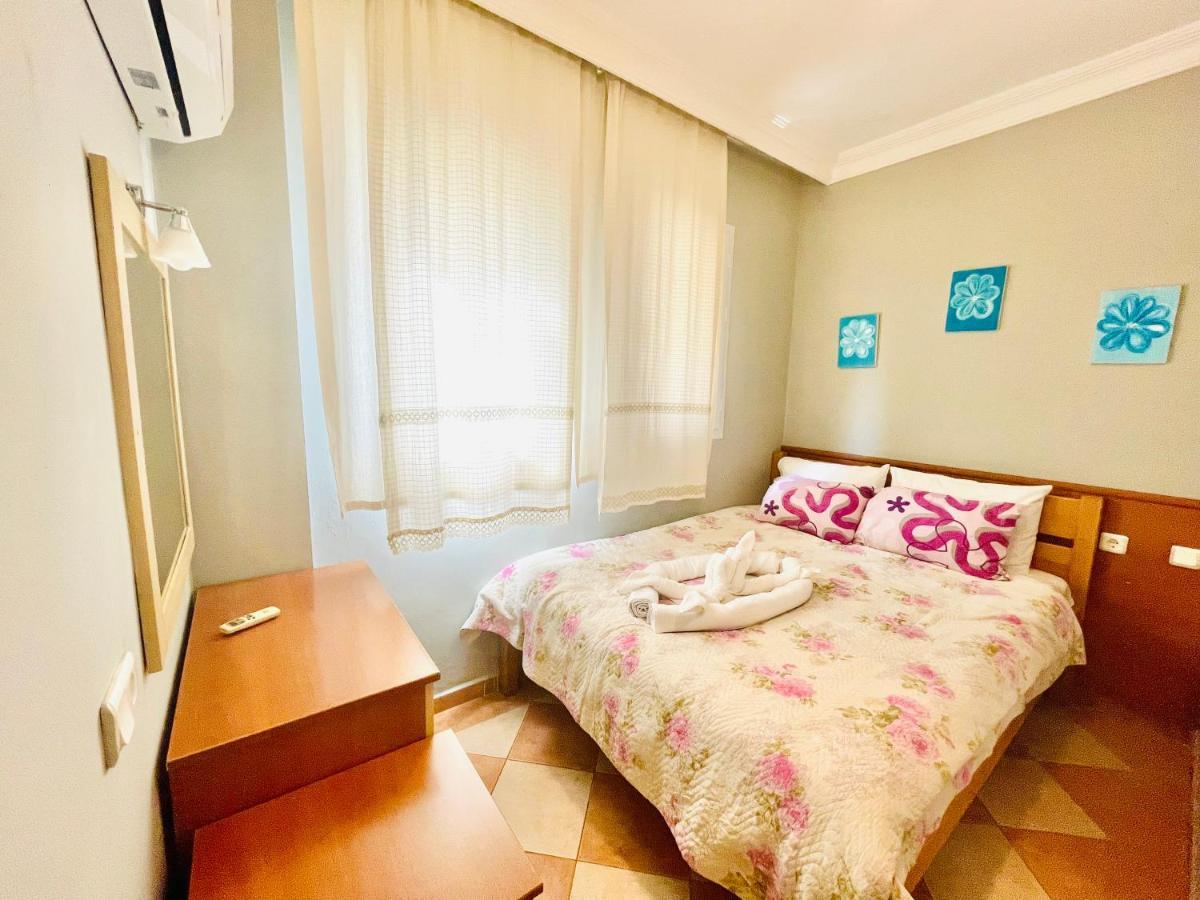 Mountain Valley Apartments, Hotel&Villas Ölüdeniz Esterno foto