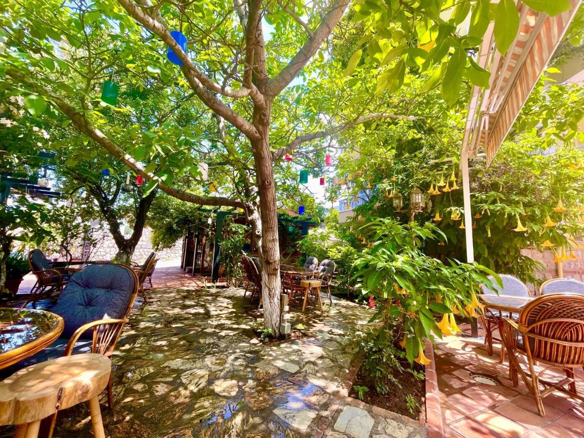 Mountain Valley Apartments, Hotel&Villas Ölüdeniz Esterno foto